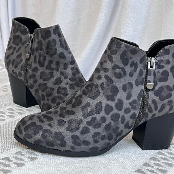 Style Co Leopard Animal Print Block Heel Ankle Booties 6.5 Grunge Y2K Style Moto - Picture 1 of 9